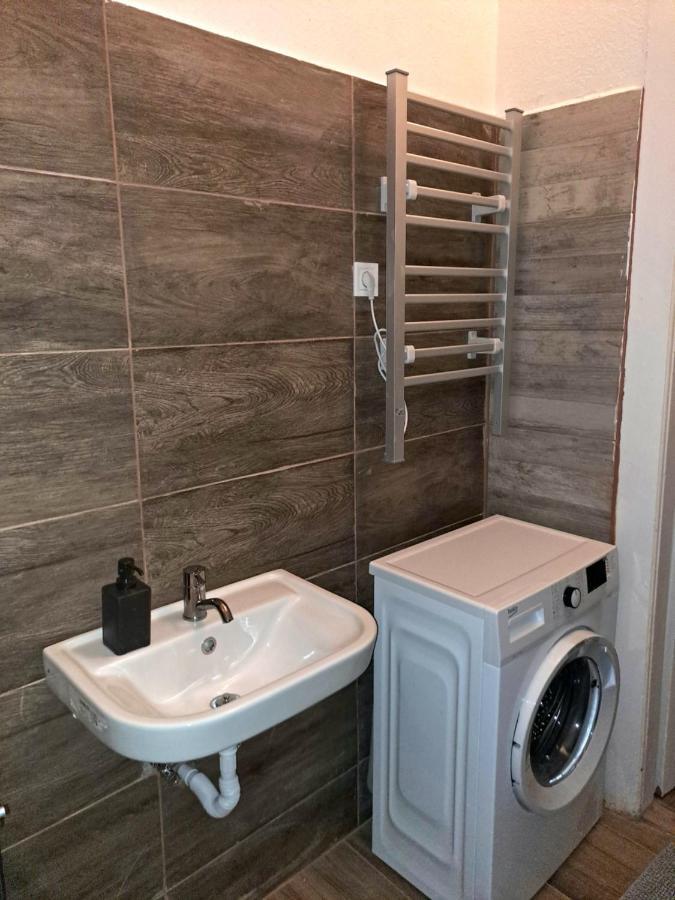 Emerald Apartment ブダペスト エクステリア 写真